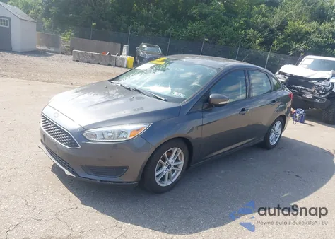 2016 Ford Focus Se z USA, uszkodzony, nr VIN 1FADP3F25GL381396